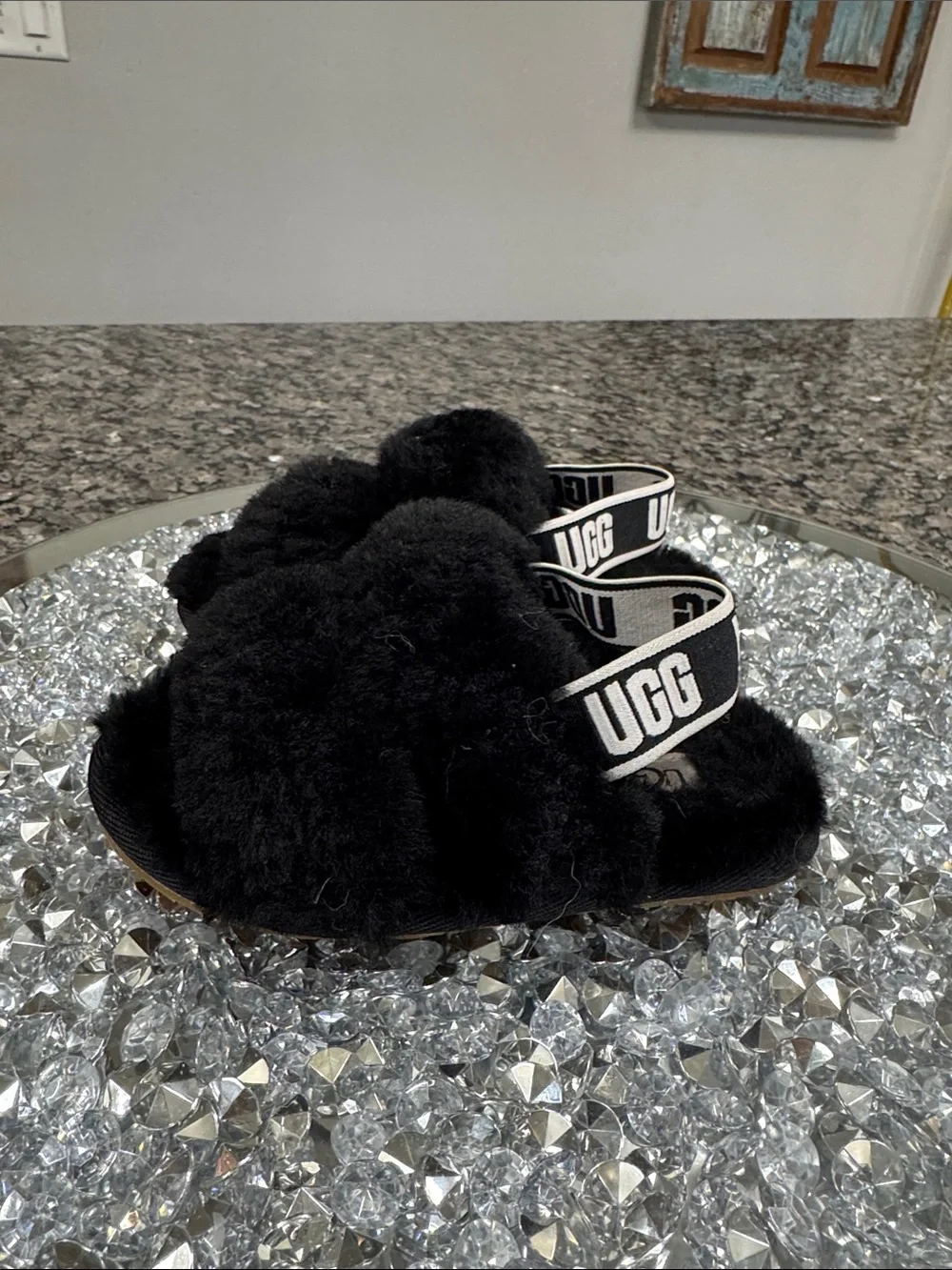 UGG great ship